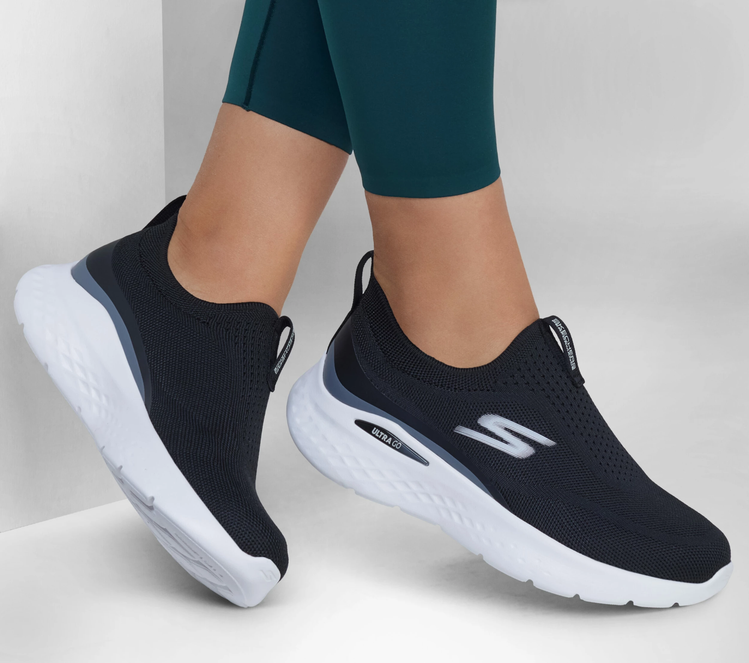 Skechers GO RUN Lite - Aurora Sky 2 Skechers GO RUN Lite - Aurora Sky - Image 2