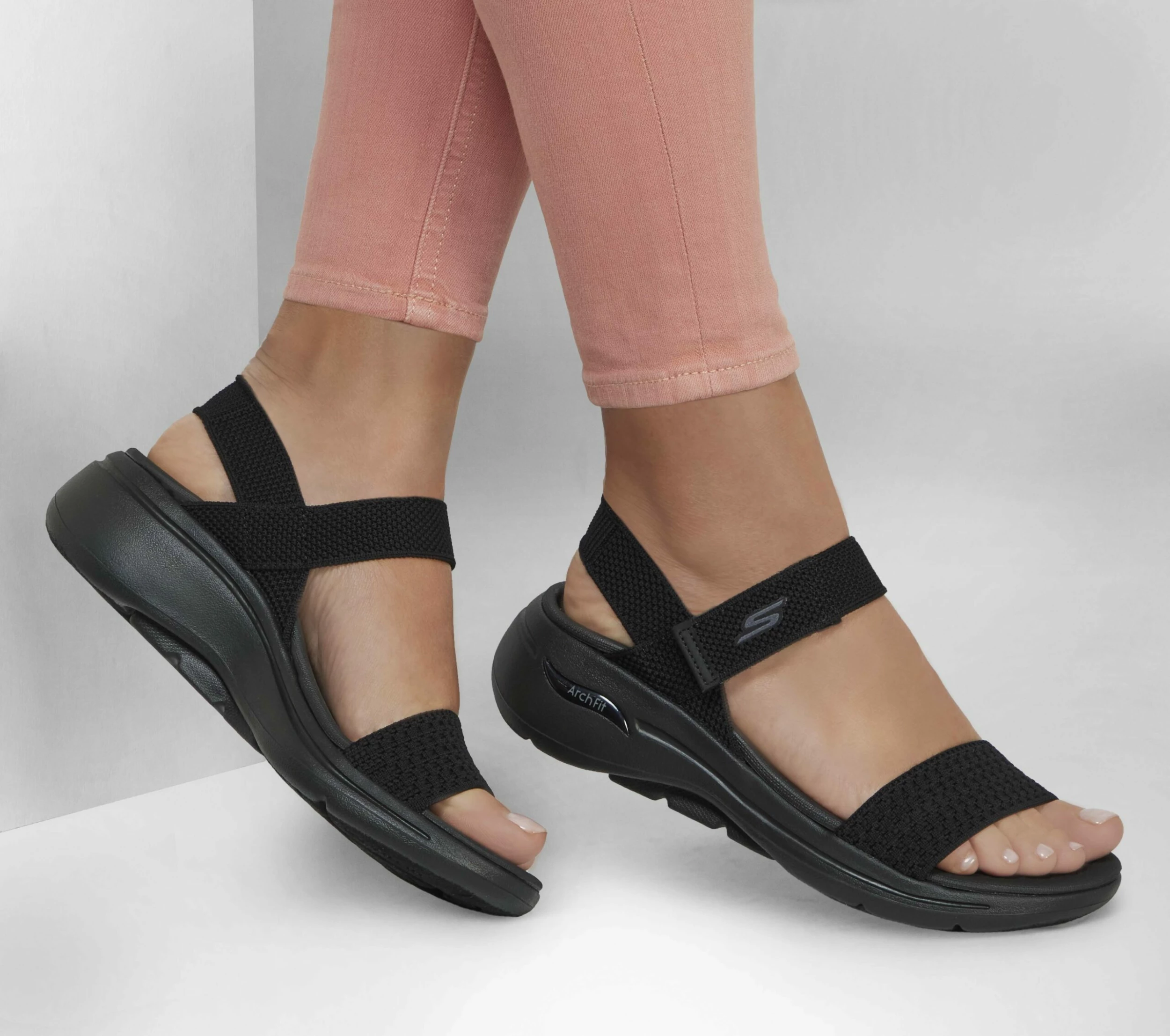 Skechers GO WALK Arch Fit Sandal - Polished 2 Skechers GO WALK Arch Fit Sandal - Polished - Image 2