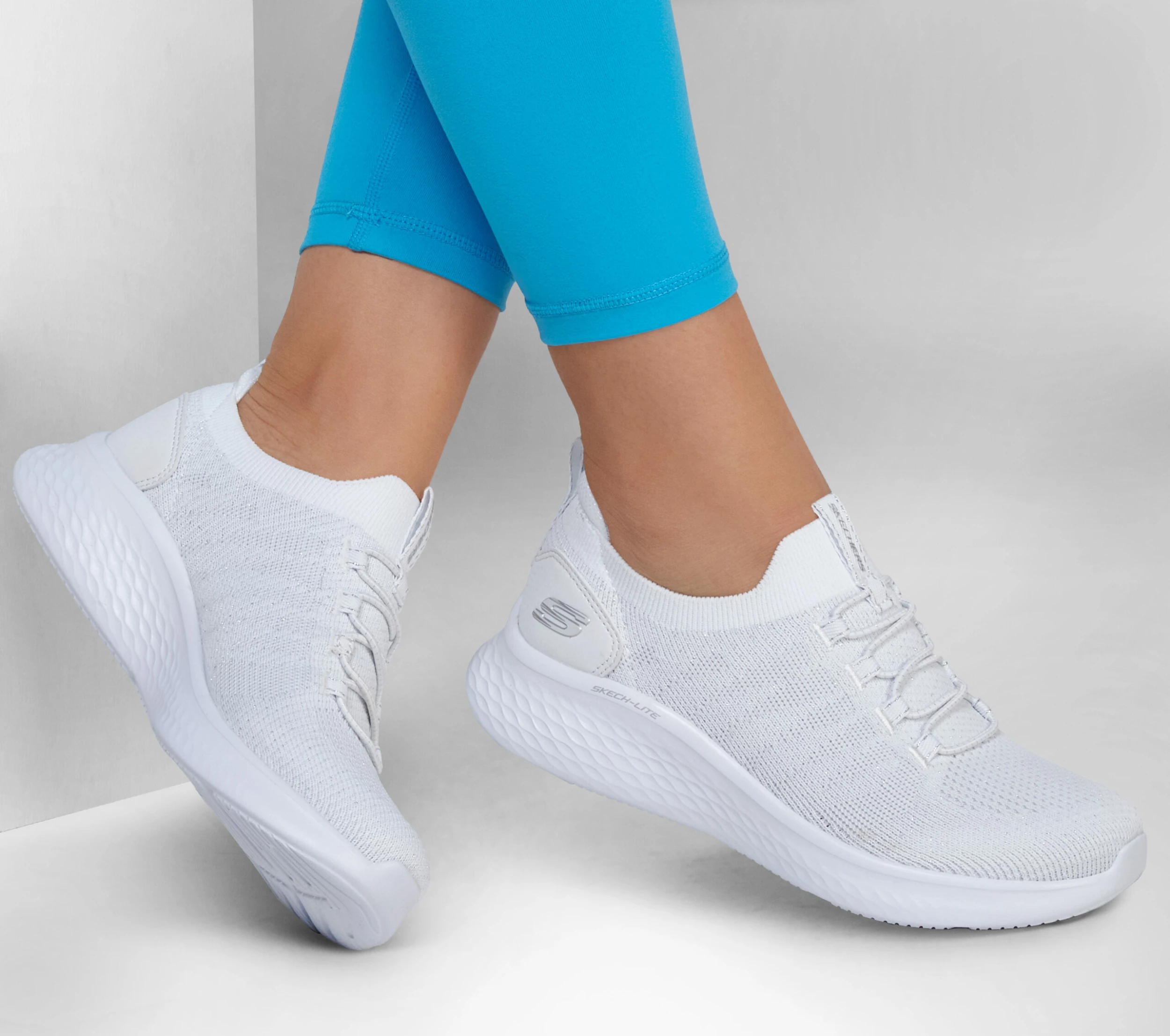 Skechers Skech-Lite Pro - Touch Of Sparkle 2 Skechers Skech-Lite Pro - Touch Of Sparkle - Image 2