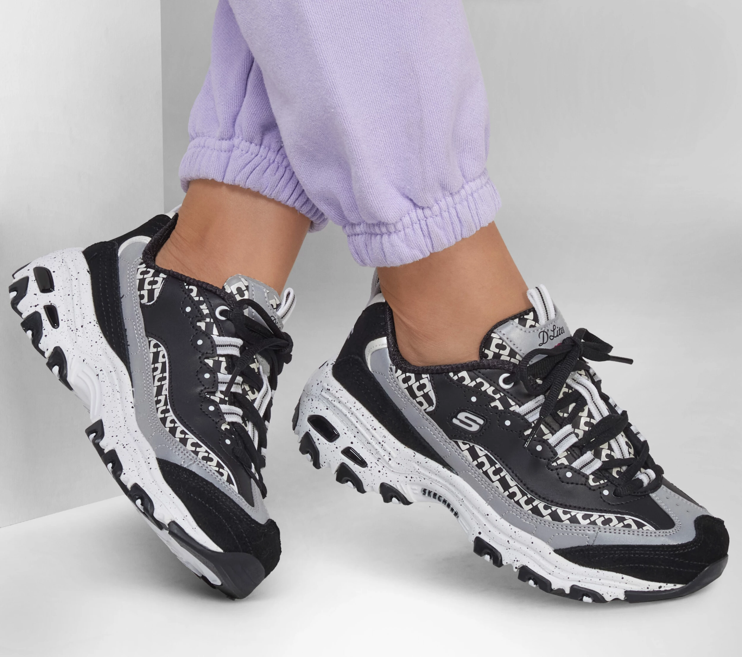 Skechers DVF: D'Lites - Link Up 2 Skechers DVF: D'Lites - Link Up - Image 2